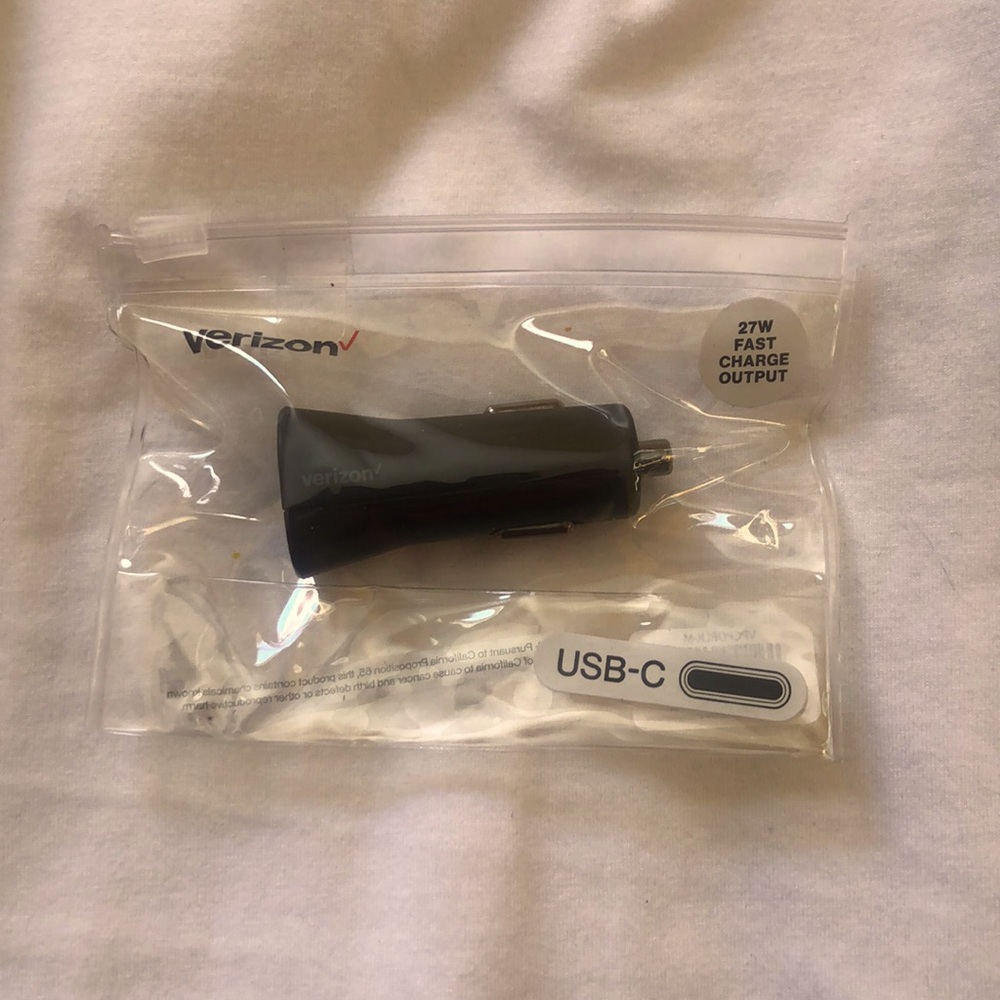 BRAND NEW USB-C car adapter